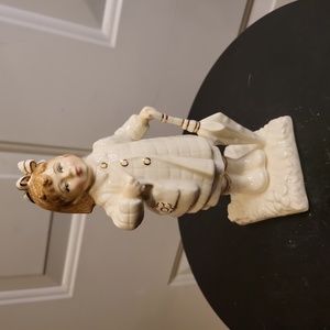 Royal Doulton Ivory & Gold Collection After The Rain #HN4226 Ltd Ed 229/…